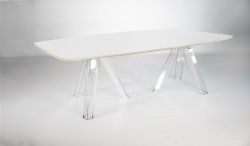 Stół z przezroczystego poliwęglanu w kształcie elipsy OMETTO - BIAŁY blat - cm. 220x115